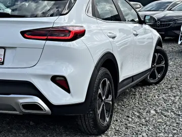 KIA XCeed Plug-in-Hybrid SPIRIT