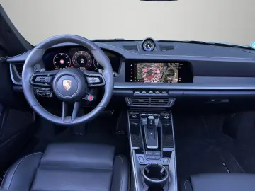 PORSCHE 992 (911) Carrera Cabrio   SportDesign   BOSE