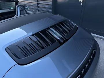 PORSCHE 992 (911) Carrera Cabrio   SportDesign   BOSE