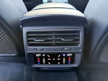 AUDI Q7 55 TFSI quat S line~Pano~Luft~Allradlenk~B&O~