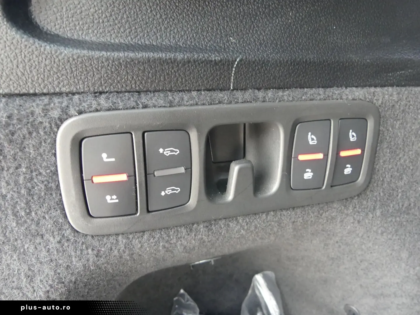 AUDI Q7 55 TFSI quattro S line 7SITZE HUD NACHT STHZ