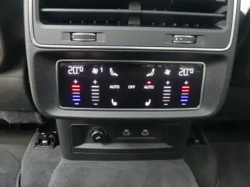 AUDI Q7 55 TFSI quattro S line 7SITZE HUD NACHT STHZ