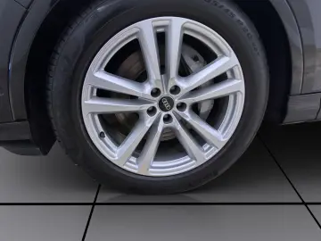 AUDI Q7 55 TFSI Q S LINE PANO AHK KAMERA B&O LM20