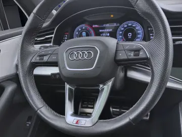 AUDI Q7 55 TFSI Q S LINE PANO AHK KAMERA B&O LM20