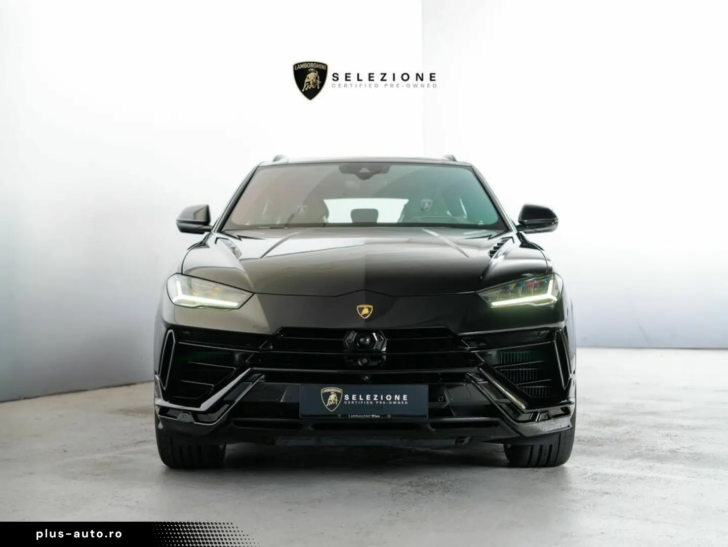 LAMBORGHINI URUS S