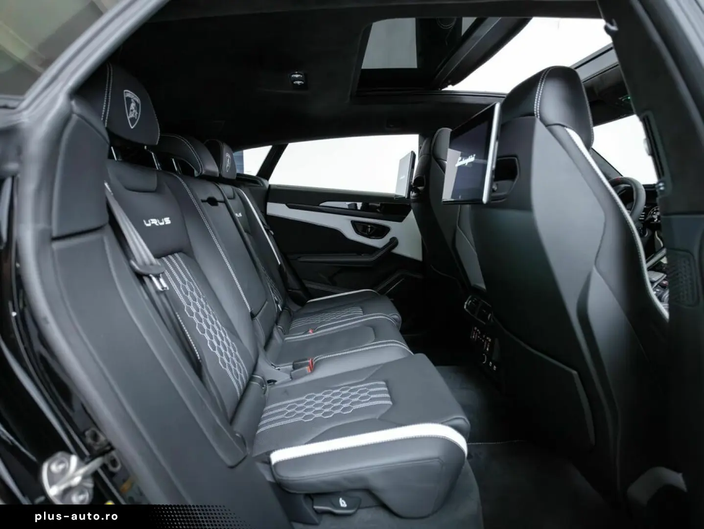 LAMBORGHINI URUS S
