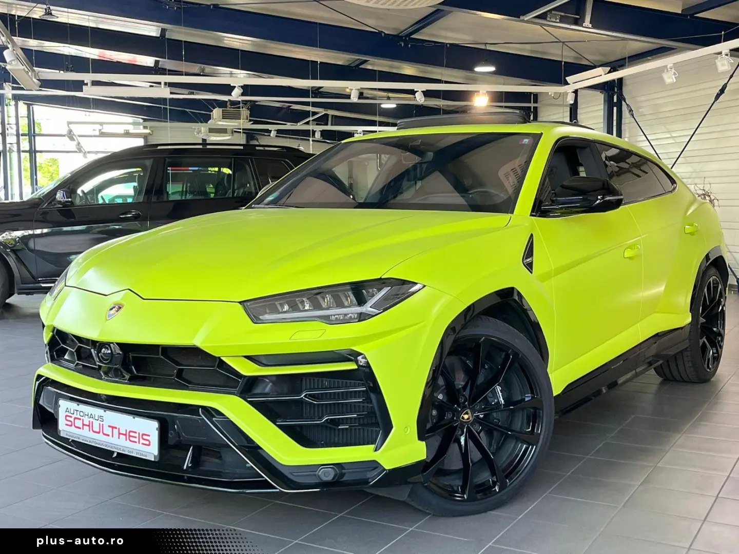 LAMBORGHINI Urus 4.0 V8 Autom. VERDE SCANDAL PANO B&Q