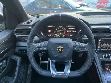 LAMBORGHINI Urus 4.0 V8 Autom. VERDE SCANDAL PANO B&Q