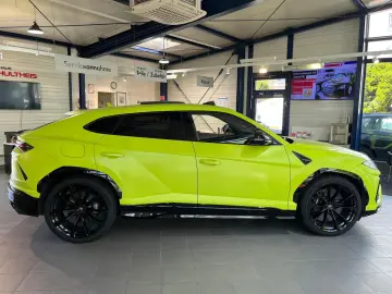 LAMBORGHINI Urus 4.0 V8 Autom. VERDE SCANDAL PANO B&Q