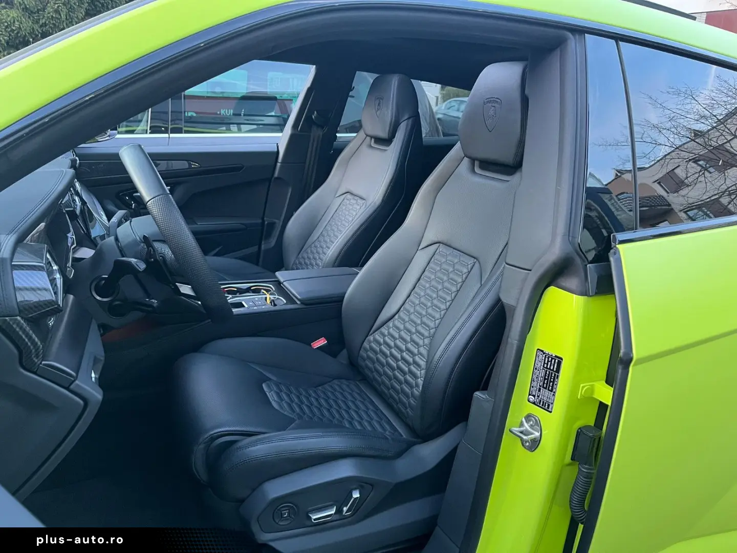 LAMBORGHINI Urus 4.0 V8 Autom. VERDE SCANDAL PANO B&Q