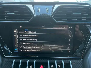 LAMBORGHINI Urus 4.0 V8 Autom. VERDE SCANDAL PANO B&Q