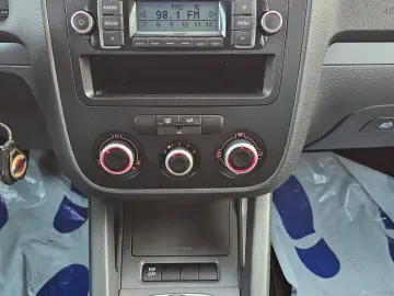 Vw Jetta 1.9 tdi 2009 Bluemotion