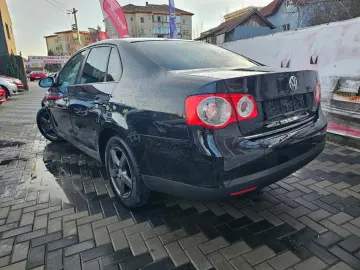 Vw Jetta 1.9 tdi 2009 Bluemotion