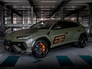 LAMBORGHINI Urus PERFORMANTE  ADAS  B&O CARBON AKRAPOVIC PPF