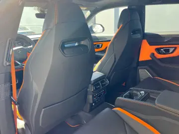 LAMBORGHINI Urus 4.0 V8 Sport  Matt  ADAS 4-Sitz.  Limitiert