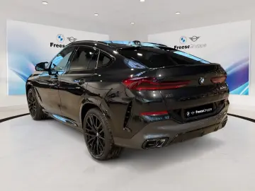 BMW X6 M60i xDrive