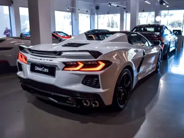 Corvette C8 Stingray Convertible 2026 3LT