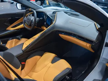 Corvette C8 Stingray Convertible 2026 3LT