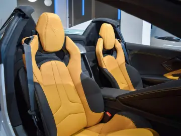 Corvette C8 Stingray Convertible 2026 3LT
