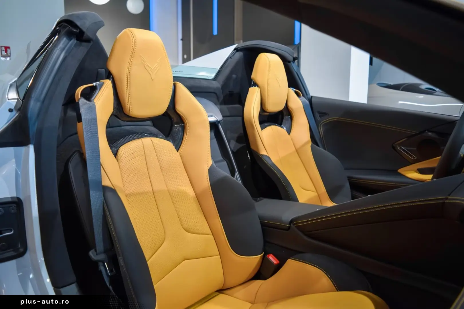 Corvette C8 Stingray Convertible 2026 3LT