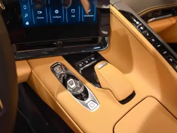 Corvette C8 Stingray Convertible 2026 3LT
