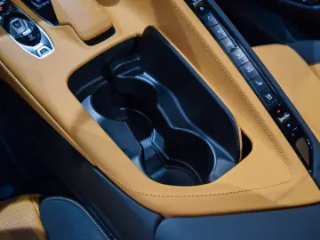 Corvette C8 Stingray Convertible 2026 3LT