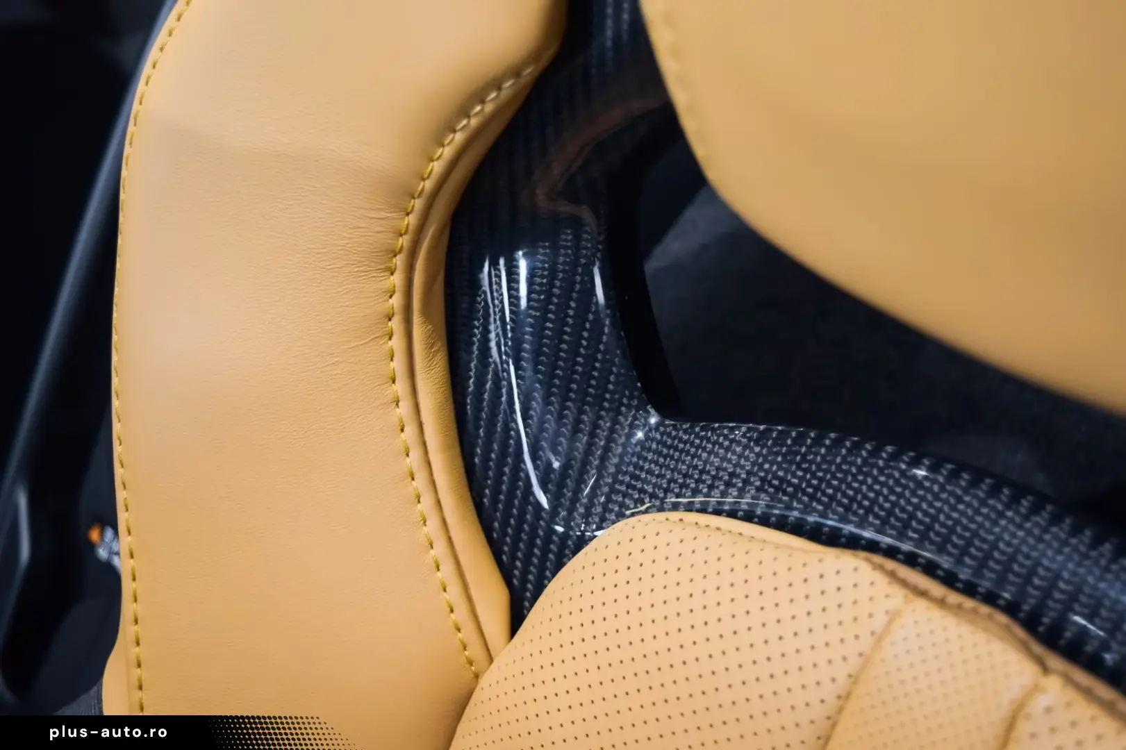 Corvette C8 Stingray Convertible 2026 3LT