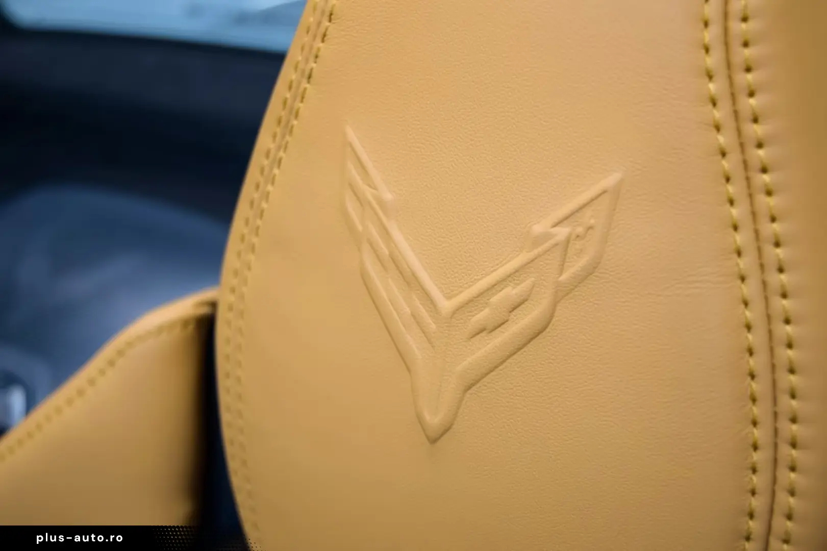 Corvette C8 Stingray Convertible 2026 3LT