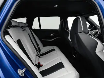 BMW M3 Competition xDrive Touring LCI LCE700