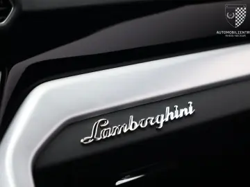 LAMBORGHINI Urus S ViolaMithras Alcantara FullbodyPPF
