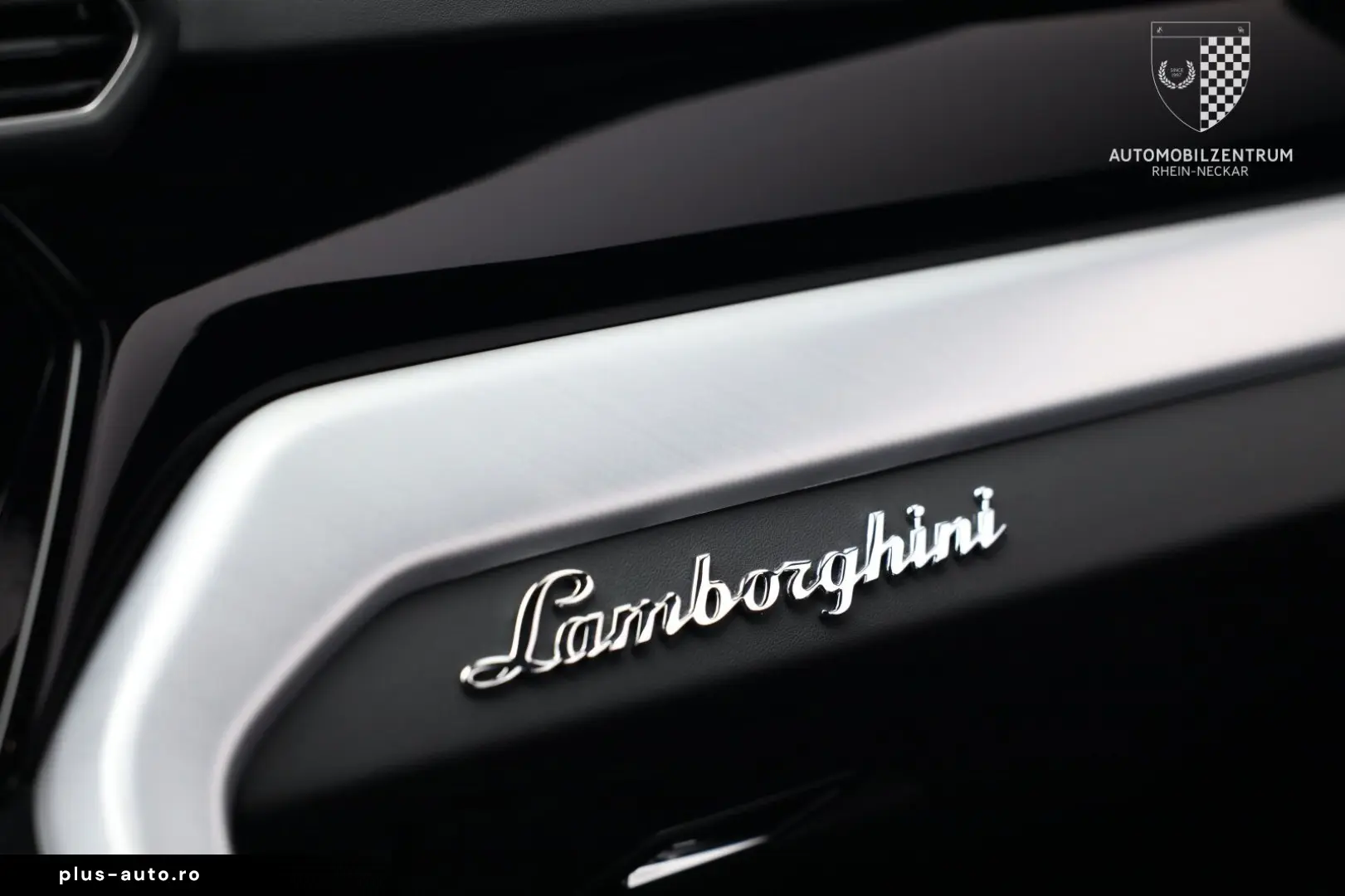 LAMBORGHINI Urus S ViolaMithras Alcantara FullbodyPPF