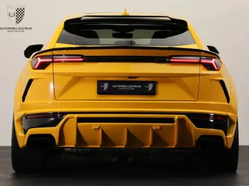 LAMBORGHINI Urus NOVITEC Esteso FullCarbon 23 NL4 FullPPF