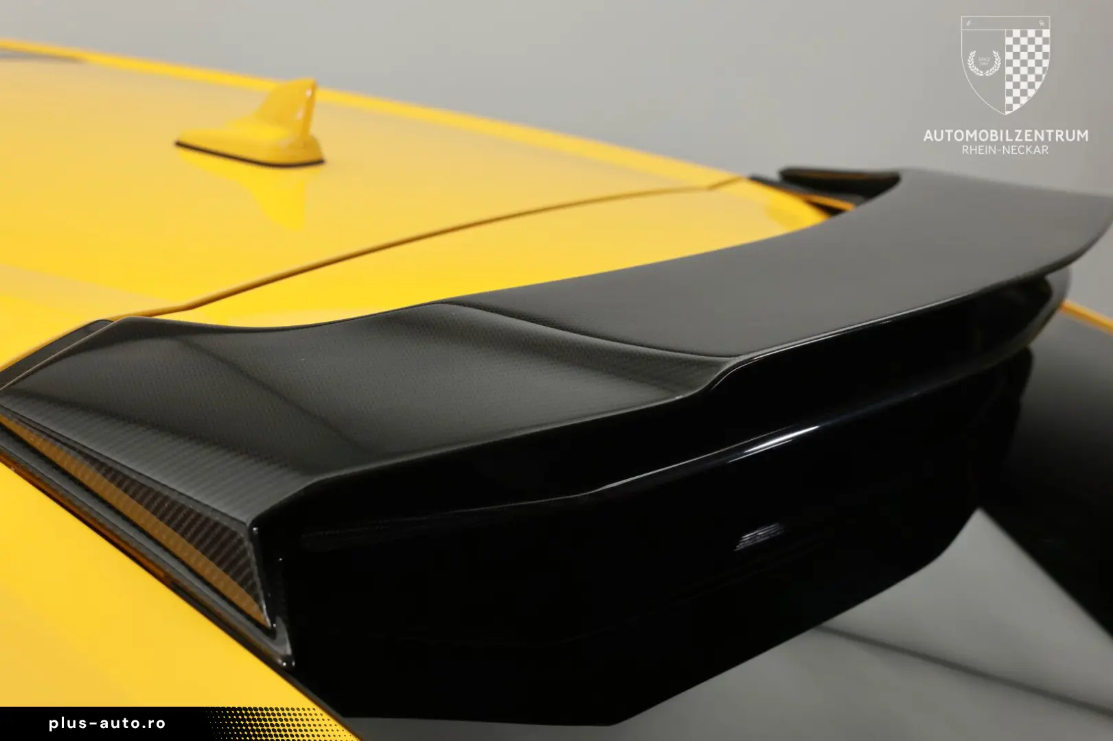 LAMBORGHINI Urus NOVITEC Esteso FullCarbon 23 NL4 FullPPF