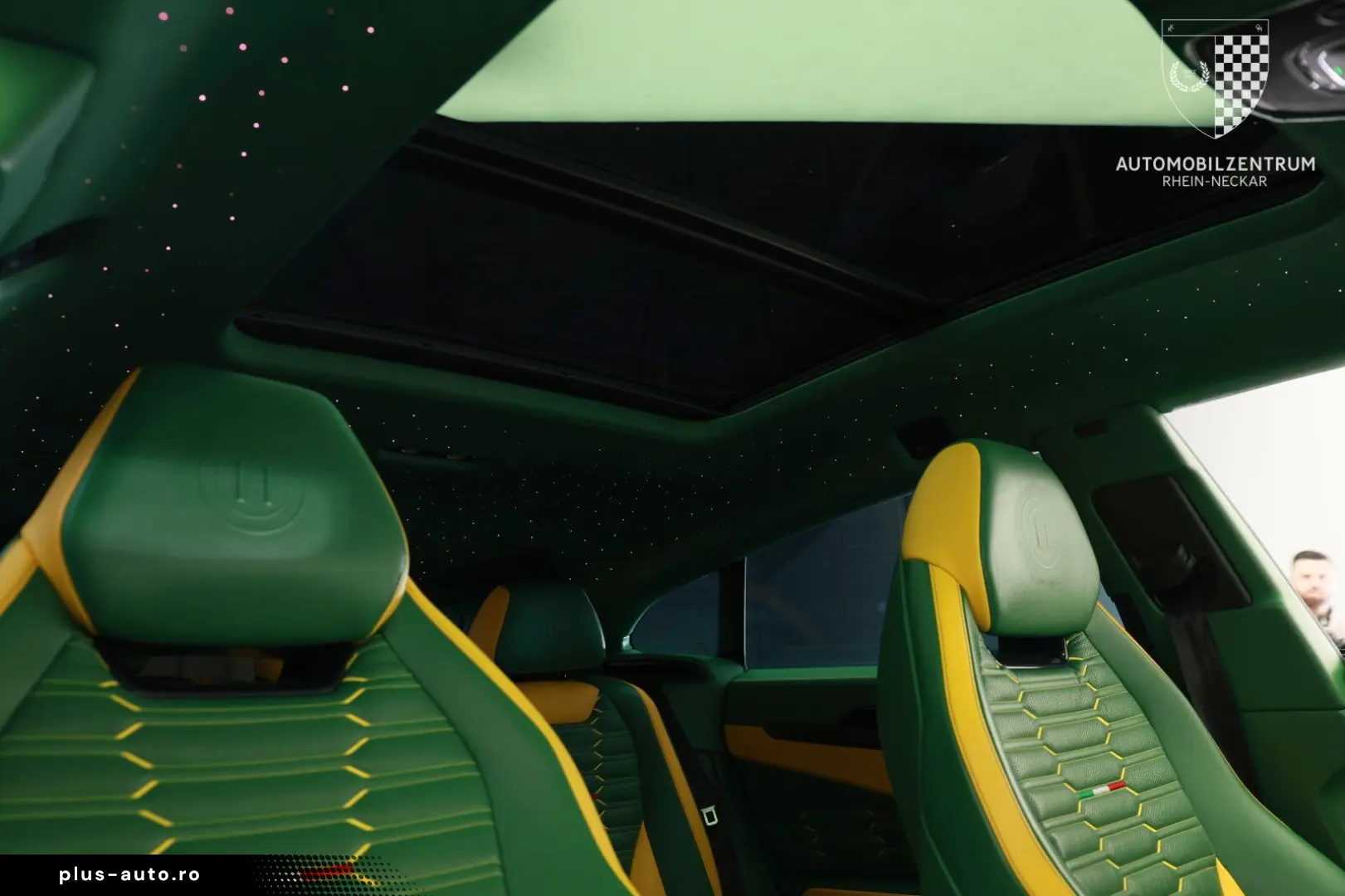 LAMBORGHINI Urus NOVITEC Esteso FullCarbon 23 NL4 FullPPF