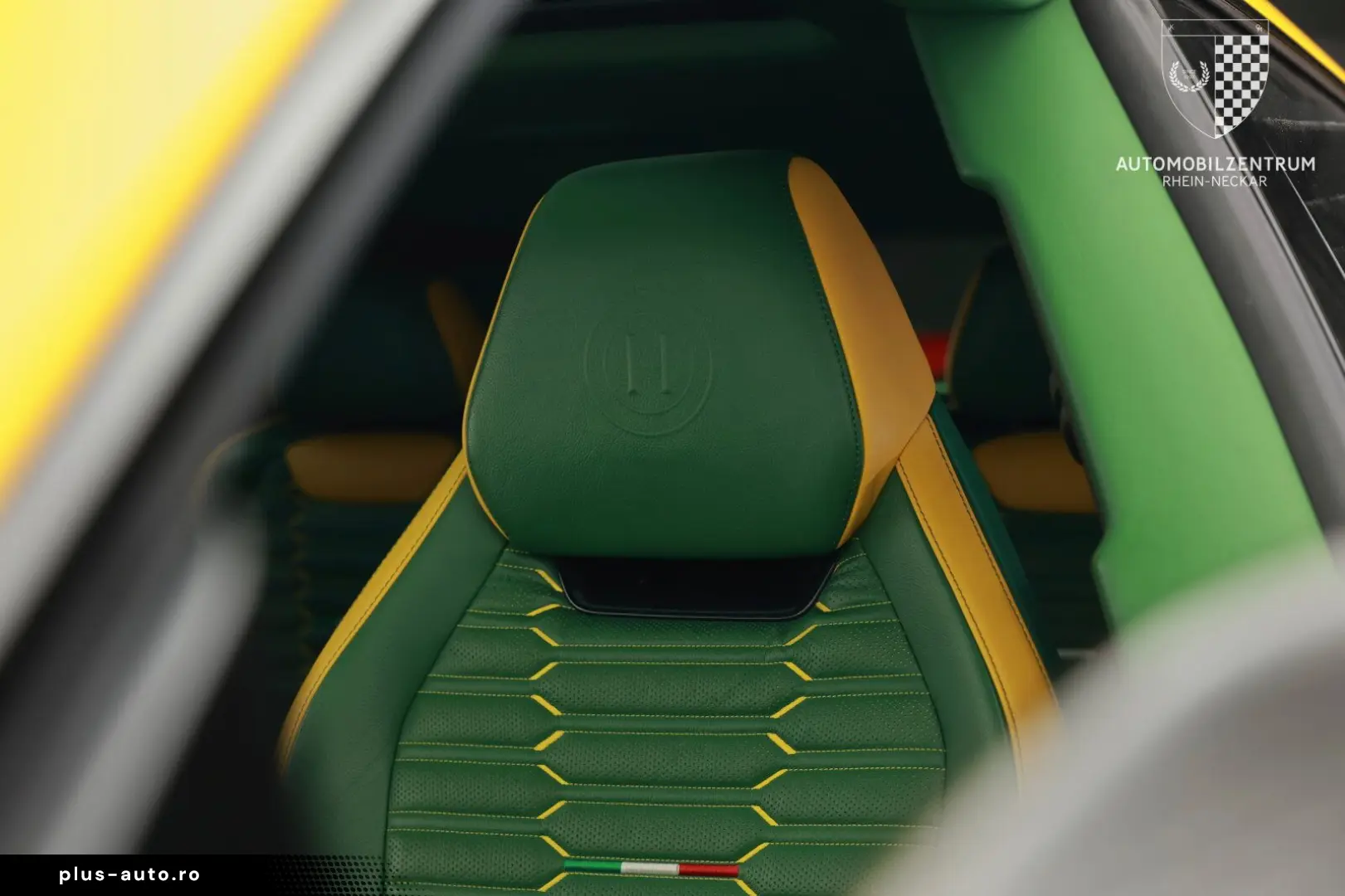 LAMBORGHINI Urus NOVITEC Esteso FullCarbon 23 NL4 FullPPF