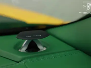 LAMBORGHINI Urus NOVITEC Esteso FullCarbon 23 NL4 FullPPF