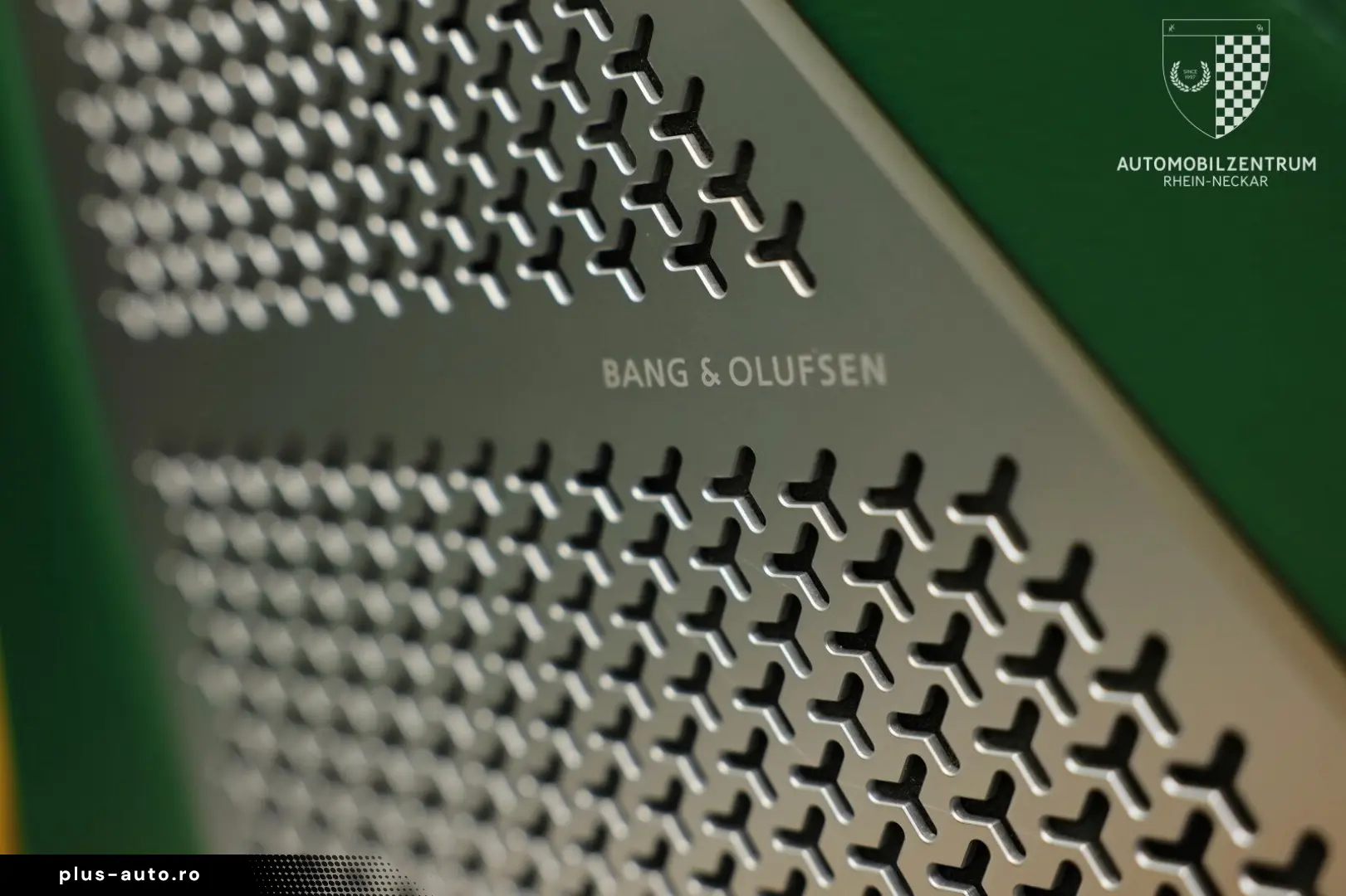 LAMBORGHINI Urus NOVITEC Esteso FullCarbon 23 NL4 FullPPF