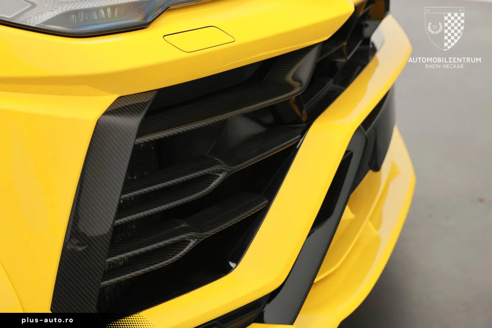 LAMBORGHINI Urus NOVITEC Esteso FullCarbon 23 NL4 FullPPF