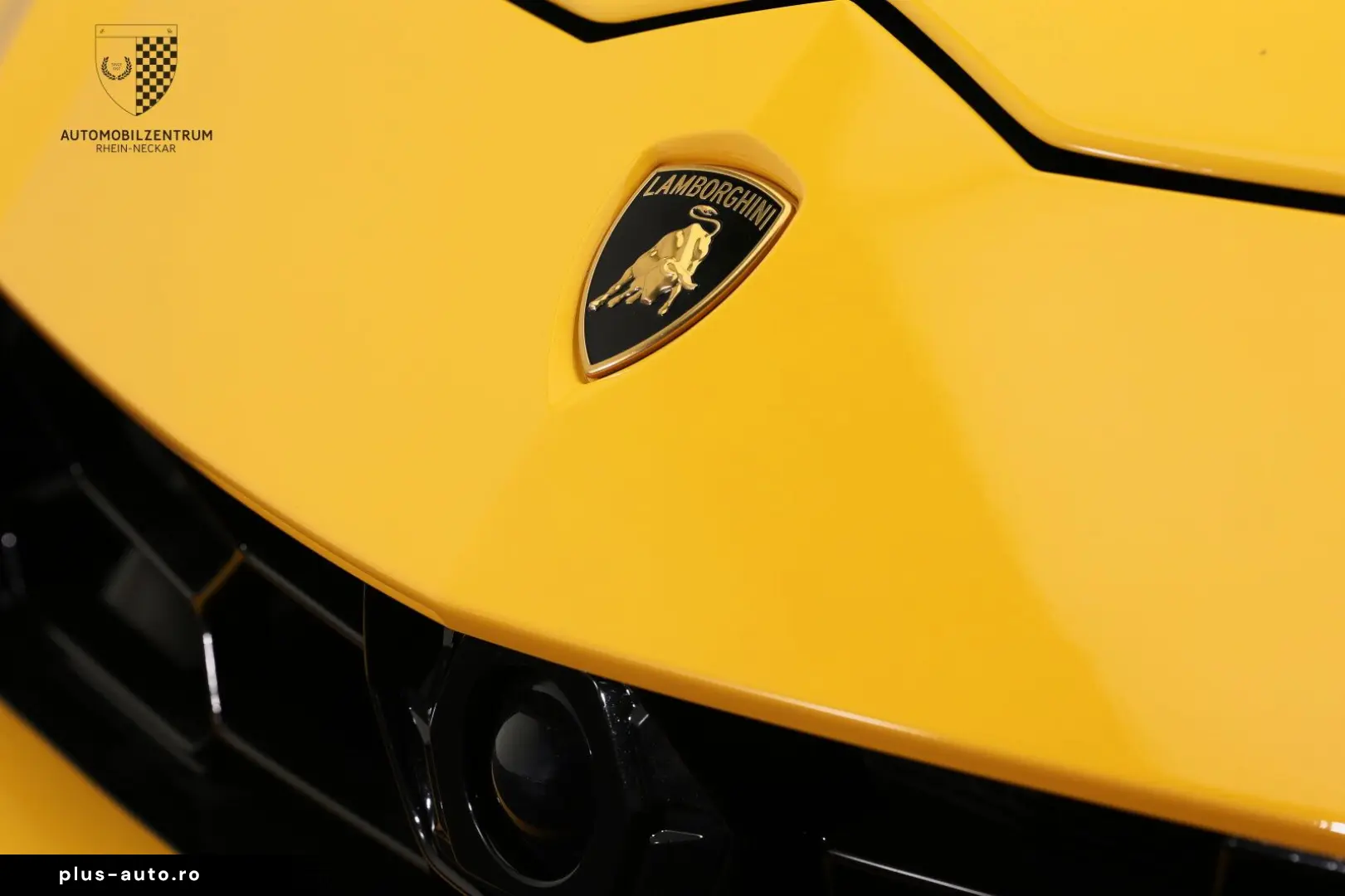 LAMBORGHINI Urus NOVITEC Esteso FullCarbon 23 NL4 FullPPF