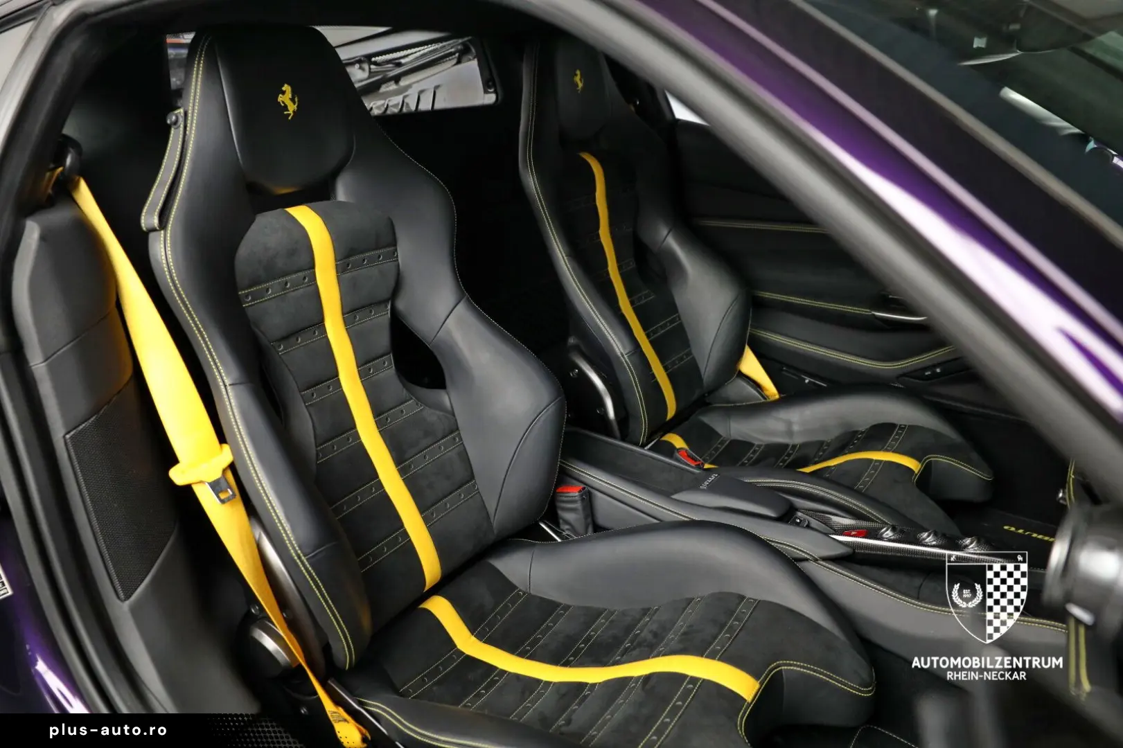 FERRARI F8 Tributo FullCarbon RacingSeat Passenger Lift