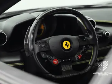 FERRARI F8 Tributo FullCarbon RacingSeat Passenger Lift