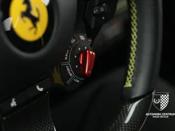 FERRARI F8 Tributo FullCarbon RacingSeat Passenger Lift