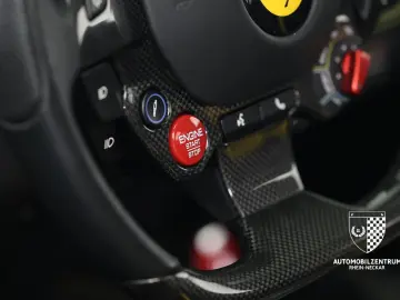 FERRARI F8 Tributo FullCarbon RacingSeat Passenger Lift