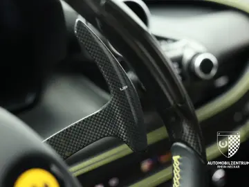 FERRARI F8 Tributo FullCarbon RacingSeat Passenger Lift
