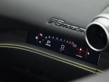 FERRARI F8 Tributo FullCarbon RacingSeat Passenger Lift