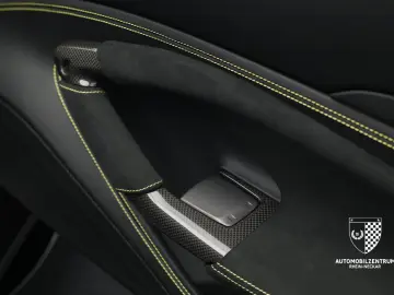 FERRARI F8 Tributo FullCarbon RacingSeat Passenger Lift