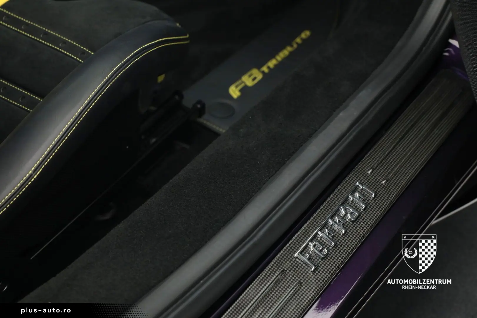 FERRARI F8 Tributo FullCarbon RacingSeat Passenger Lift