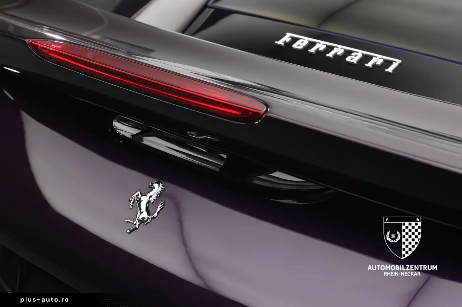 FERRARI F8 Tributo FullCarbon RacingSeat Passenger Lift