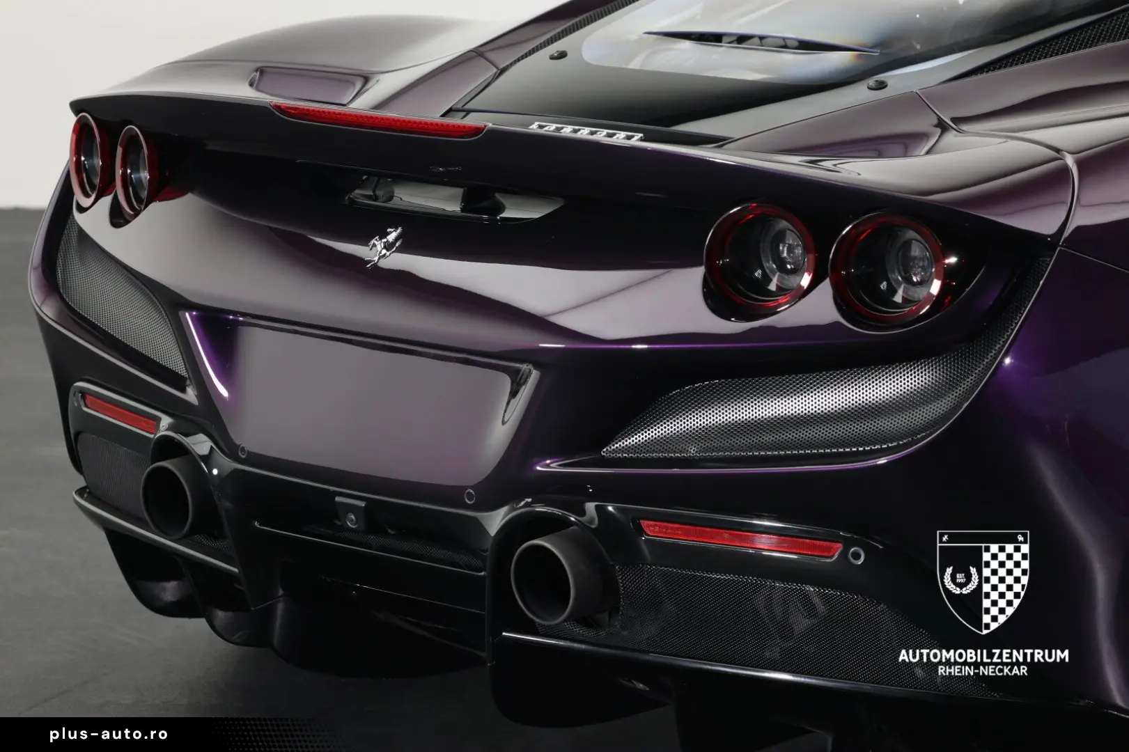 FERRARI F8 Tributo FullCarbon RacingSeat Passenger Lift
