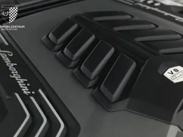 LAMBORGHINI Urus Performante FullCarbon ViolaPasifae ADAS